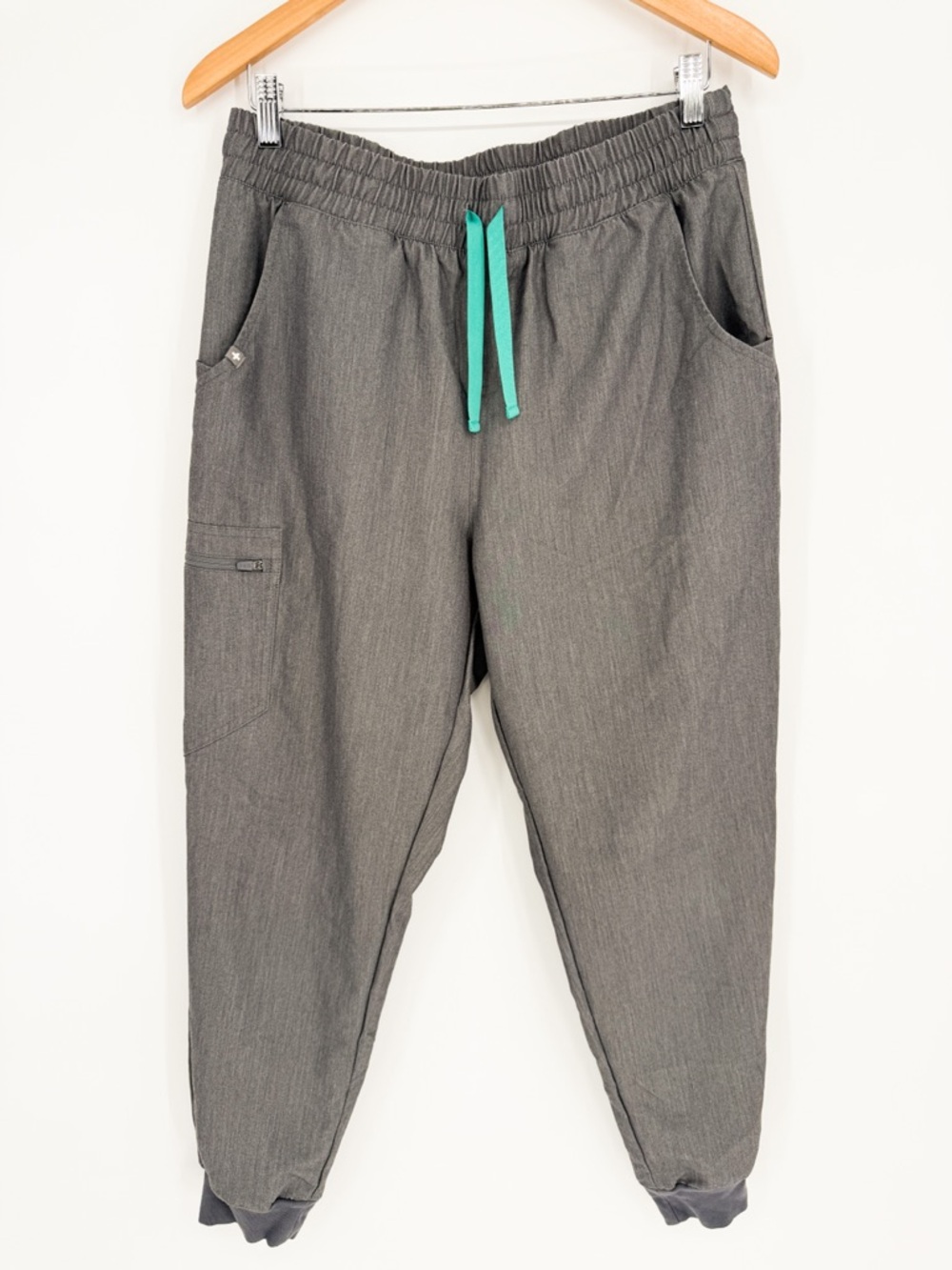 Figs Scrubs Jogger Pants Gray Size L